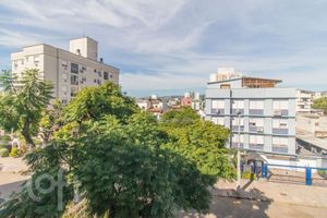 Image 9 - 872515