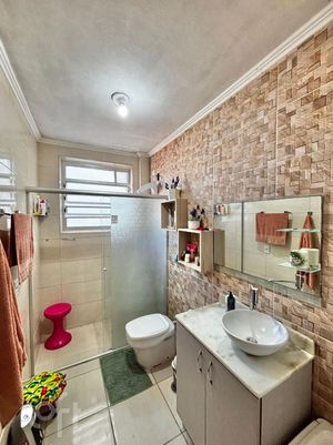 Image 19 - 872517