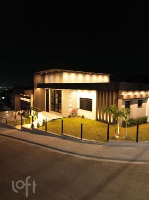 Image 33 - 872522