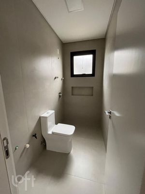Image 18 - 872522