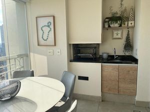 Image 11 - 872524