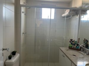 Image 14 - 872524