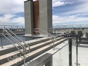 Image 18 - 872525
