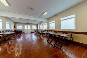 Image 11 - 872527