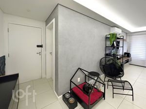 Image 3 - 872530