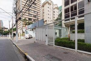 Image 21 - 872599