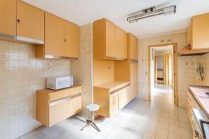 Image 7 - 872599