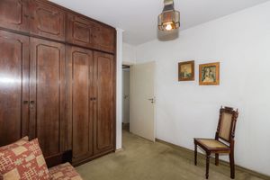Image 15 - 872646