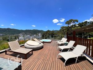 Image 12 - 872647