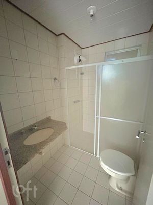Image 8 - 872652