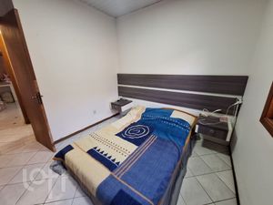 Image 11 - 872655
