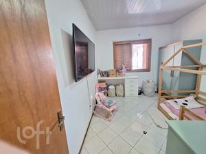 Image 17 - 872655