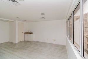 Image 6 - 872697