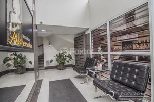 Image 3 - 872697