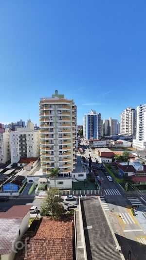 Image 19 - 872698