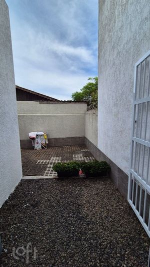 Image 7 - 872702