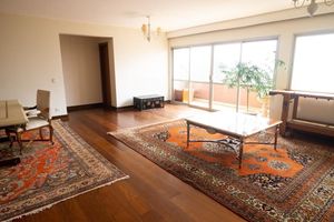 Image 1 - 872703