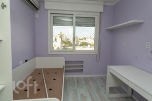 Image 19 - 872713