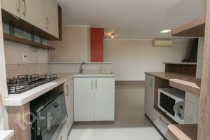 Image 25 - 872713