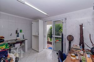 Image 43 - 872715