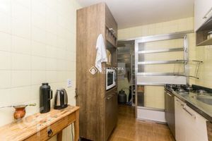 Image 6 - 872718