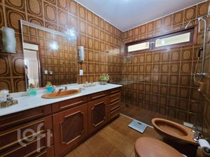 Image 17 - 872723