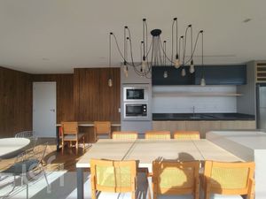 Image 20 - 872726