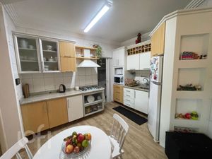 Image 1 - 872728