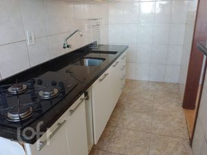 Image 1 - 872731