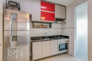 Image 4 - 872733