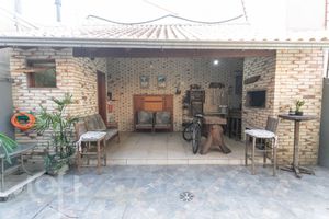 Image 13 - 872736