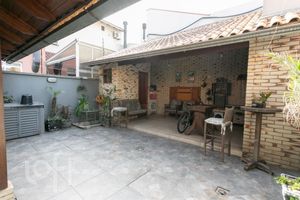 Image 15 - 872736