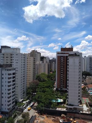 Image 11 - 872737