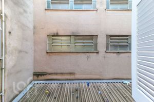 Image 13 - 872743