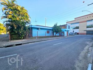 Image 1 - 872745