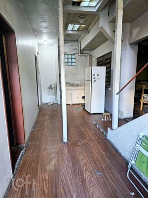 Image 8 - 872745