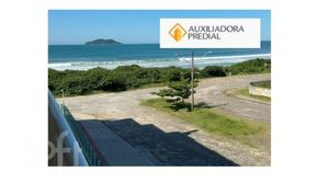 Image 9 - 872750