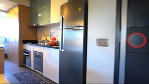 Image 2 - 872758
