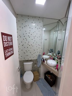 Image 7 - 872772