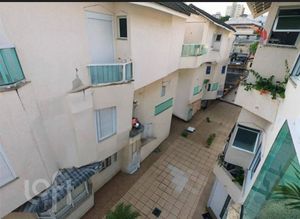 Image 4 - 872772