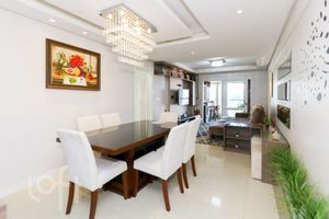 Image 11 - 872773