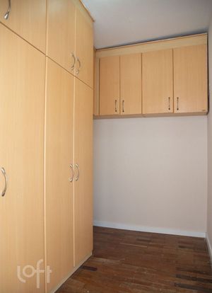 Image 31 - 872778