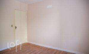 Image 8 - 872778