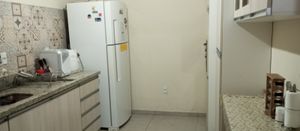 Image 22 - 872782