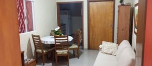 Image 11 - 872782