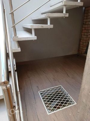 Image 8 - 872790