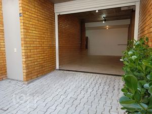 Image 18 - 872790