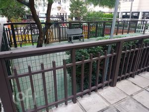 Image 9 - 872795