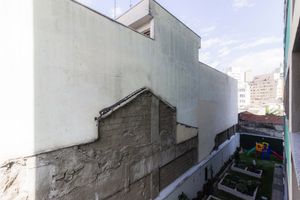 Image 13 - 872800