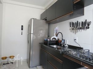 Image 4 - 872810